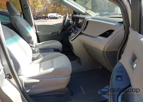 2015 Toyota Sienna Le 8 Passenger from USA, damaged, VIN 5TDKK3DC7FS674869